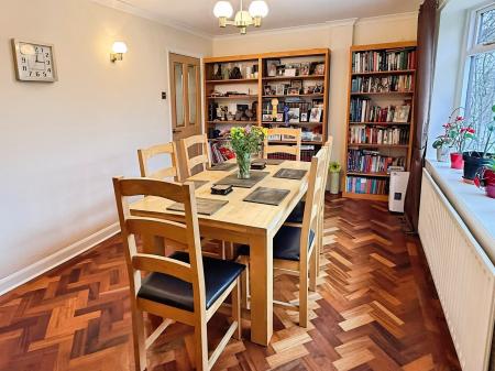 4 bedroom Detached house for sale in Church Road, Evington, Leicester, LE5