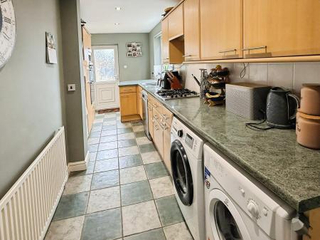 3 bedroom Semi-detached house for sale in Seaford Road, Leicester, Leicester, LE2