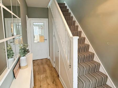 3 bedroom Semi-detached house for sale in Seaford Road, Leicester, Leicester, LE2