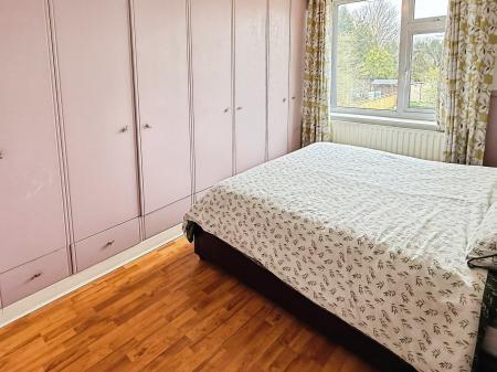 3 bedroom Semi-detached house for sale in Seaford Road, Leicester, Leicester, LE2