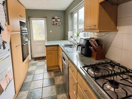 3 bedroom Semi-detached house for sale in Seaford Road, Leicester, Leicester, LE2