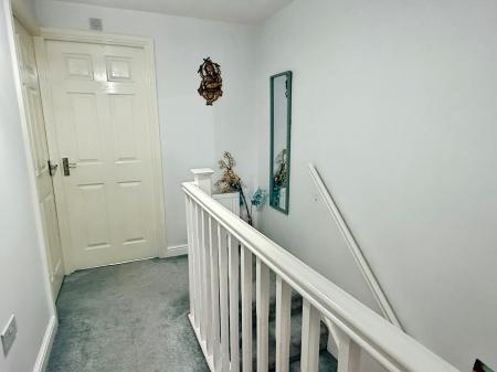 3 bedroom Semi-detached house for sale in Ampleforth Lane, Hamilton, Leicester, LE5