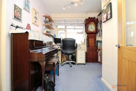 4 bedroom Detached house for sale in Englefield Road, Evington, Leicester, LE5