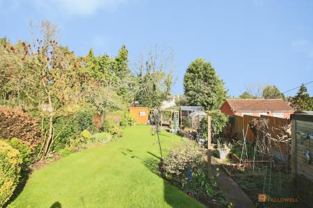 4 bedroom Detached house for sale in Englefield Road, Evington, Leicester, LE5