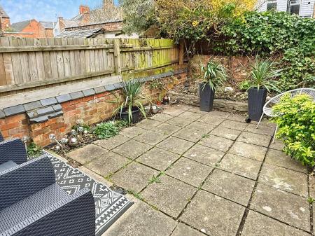 2 bedroom Terraced House for sale in Milligan Road, Aylestone, LE2