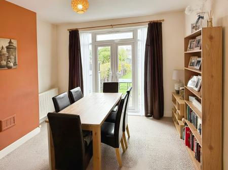 3 bedroom Terraced House for sale in Vernon Road, Aylestone, LE2