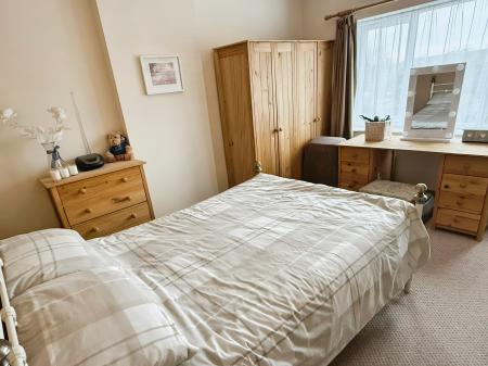 3 bedroom Terraced House for sale in Vernon Road, Aylestone, LE2