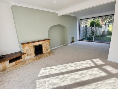 3 bedroom Semi-detached house for sale in Woodnewton Drive, Evington, Leicester, LE5