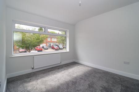 3 bedroom Semi-detached house to let in Fairstone Hill, Oadby, LE2