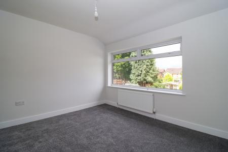 3 bedroom Semi-detached house to let in Fairstone Hill, Oadby, LE2