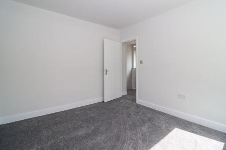 3 bedroom Semi-detached house to let in Fairstone Hill, Oadby, LE2