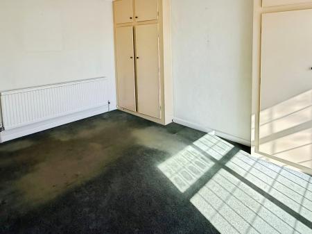 2 bedroom Bungalow for sale in Foxhunter Drive, Oadby, LE2