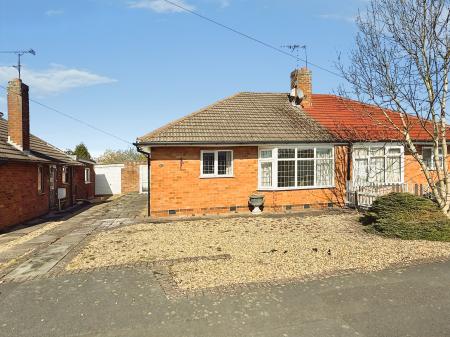 Foxhunter Drive, Oadby, LE2
