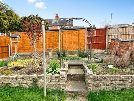 3 bedroom Town house for sale in Spencer Street, Oadby, LE2