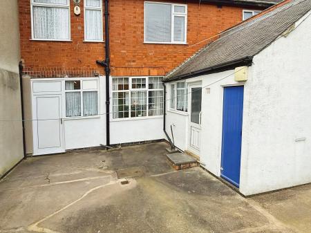 3 bedroom Town house for sale in Spencer Street, Oadby, LE2