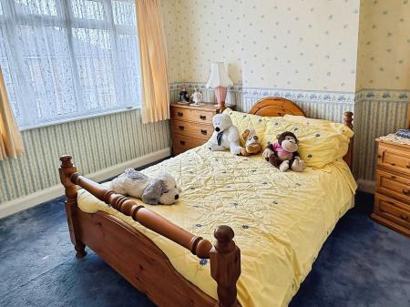 3 bedroom Town house for sale in Spencer Street, Oadby, LE2