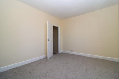 2 bedroom Terraced House to let in Milligan Road, Leicester, LE2