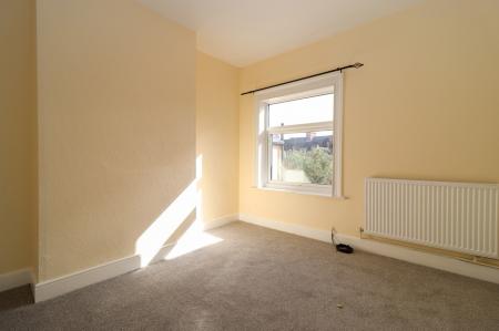 2 bedroom Terraced House to let in Milligan Road, Leicester, LE2