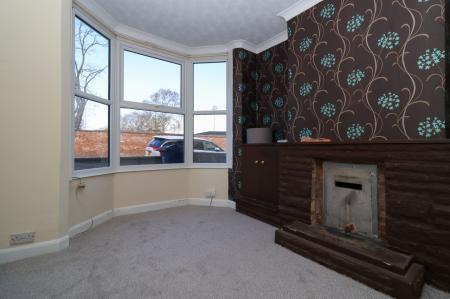 2 bedroom Terraced House to let in Milligan Road, Leicester, LE2