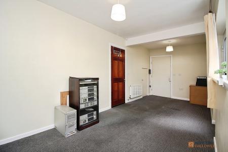 5 bedroom Detached house for sale in Chalvington Close, Evington, Leicester, LE5