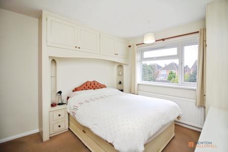 5 bedroom Detached house for sale in Chalvington Close, Evington, Leicester, LE5