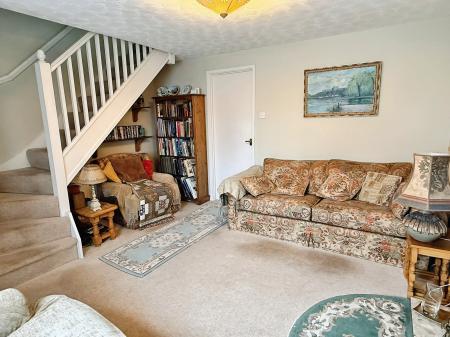 2 bedroom Semi-detached house for sale in Bramble Close, Hamilton, LE5