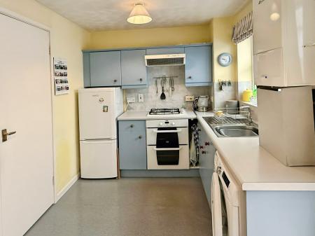 2 bedroom Semi-detached house for sale in Bramble Close, Hamilton, LE5