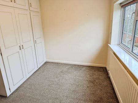 3 bedroom Detached house for sale in Penine close, Oadby, Leicester, LE2