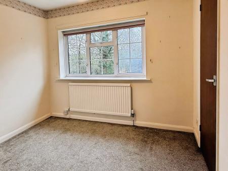 3 bedroom Detached house for sale in Penine close, Oadby, Leicester, LE2