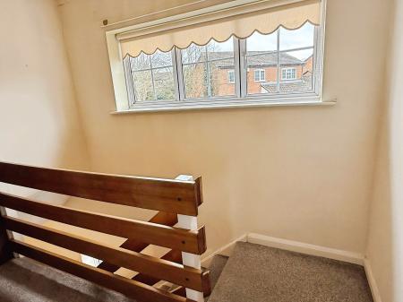 3 bedroom Detached house for sale in Penine close, Oadby, Leicester, LE2