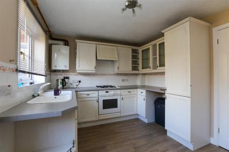 2 bedroom Semi-detached house to let in Nether Field Way, Leicester, LE3