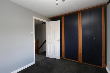 2 bedroom Semi-detached house to let in Nether Field Way, Leicester, LE3