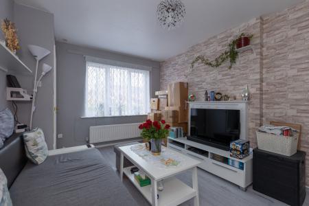 2 bedroom Terraced House to let in Firestone Close, Leicester, LE3