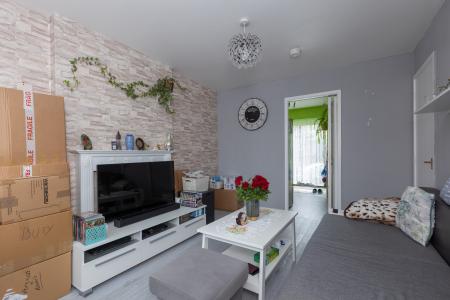 2 bedroom Terraced House to let in Firestone Close, Leicester, LE3