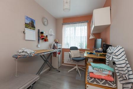 2 bedroom Terraced House to let in Firestone Close, Leicester, LE3