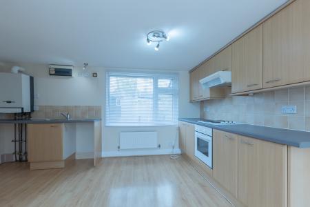 1 bedroom Flat to let in Mossgate, Leicester, LE3