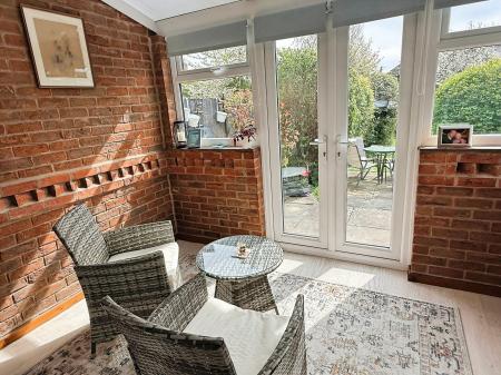 3 bedroom Semi-detached house for sale in Aylestone Drive, Aylestone, Leicester, LE2
