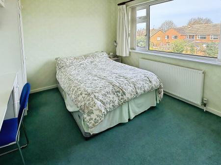 3 bedroom Detached house for sale in Fairstone Hill, Oadby, LE2