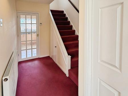 3 bedroom Detached house for sale in Fairstone Hill, Oadby, LE2