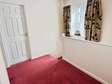 3 bedroom Detached house for sale in Fairstone Hill, Oadby, LE2