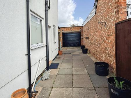 3 bedroom Semi-detached house for sale in Scraptoft Lane, Scraptoft, Leicester, LE5