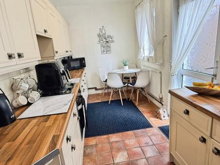 3 bedroom Semi-detached house for sale in Scraptoft Lane, Scraptoft, Leicester, LE5