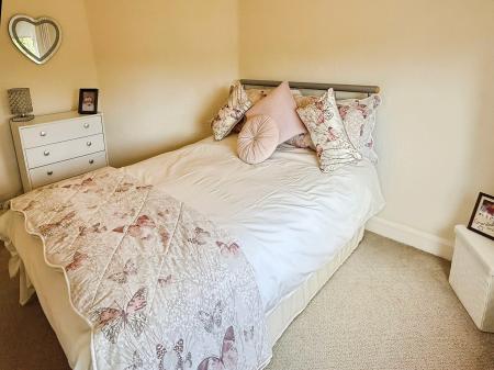 3 bedroom Semi-detached house for sale in Scraptoft Lane, Scraptoft, Leicester, LE5
