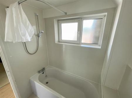 1 bedroom Flat to let in London Road, Leicester, LE2