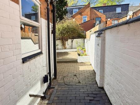 2 bedroom Terraced House for sale in Tyrell Street, Leicester, Leicester, LE3