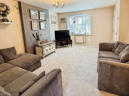 4 bedroom Semi-detached house for sale in Lady Jane Walk, Scraptoft, LE7
