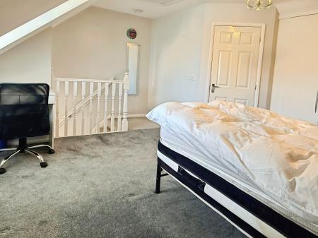 4 bedroom Semi-detached house for sale in Lady Jane Walk, Scraptoft, LE7