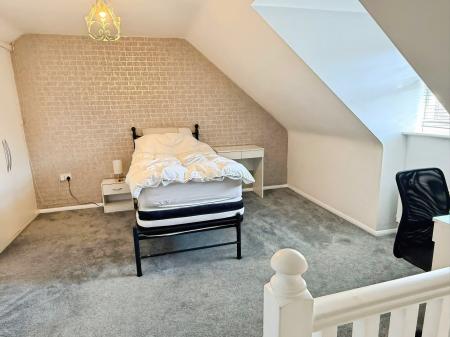 4 bedroom Semi-detached house for sale in Lady Jane Walk, Scraptoft, LE7