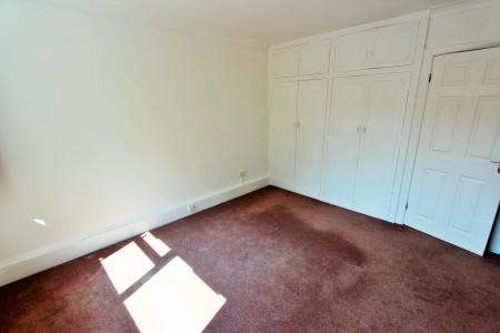 3 bedroom Flat to let in The Albany, 240-242 London Road, Leicester, LE2