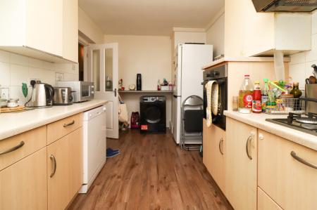 3 bedroom Flat to let in The Albany, 240-242 London Road, Leicester, LE2